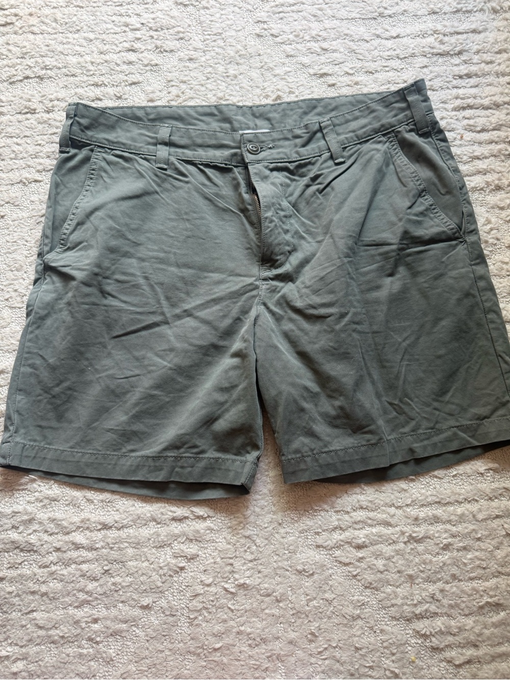 Save khaki twill standard shorts 6” inseam color park size 34